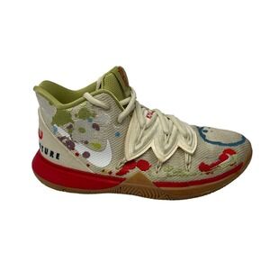 Nike  Kyrie Irving Bandulu Street Couture Basketball Shoes Sz 5 Y CQ4326-100